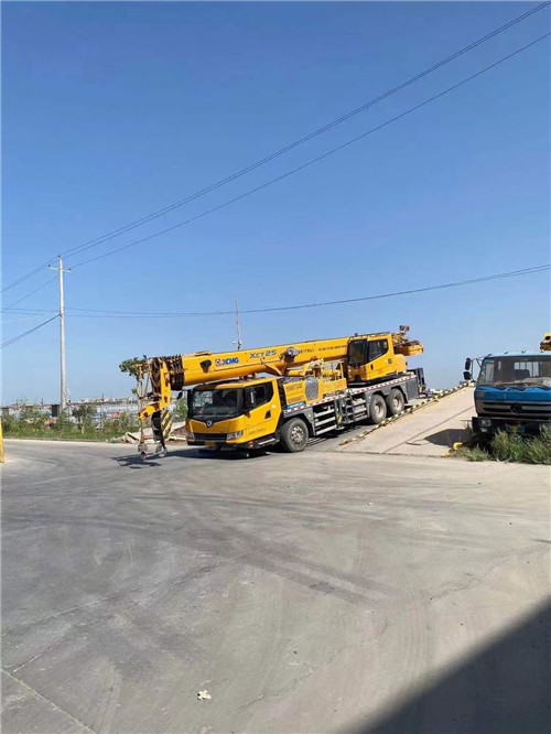 定边县吊车作业时，可能会产生哪些额外收费项目？