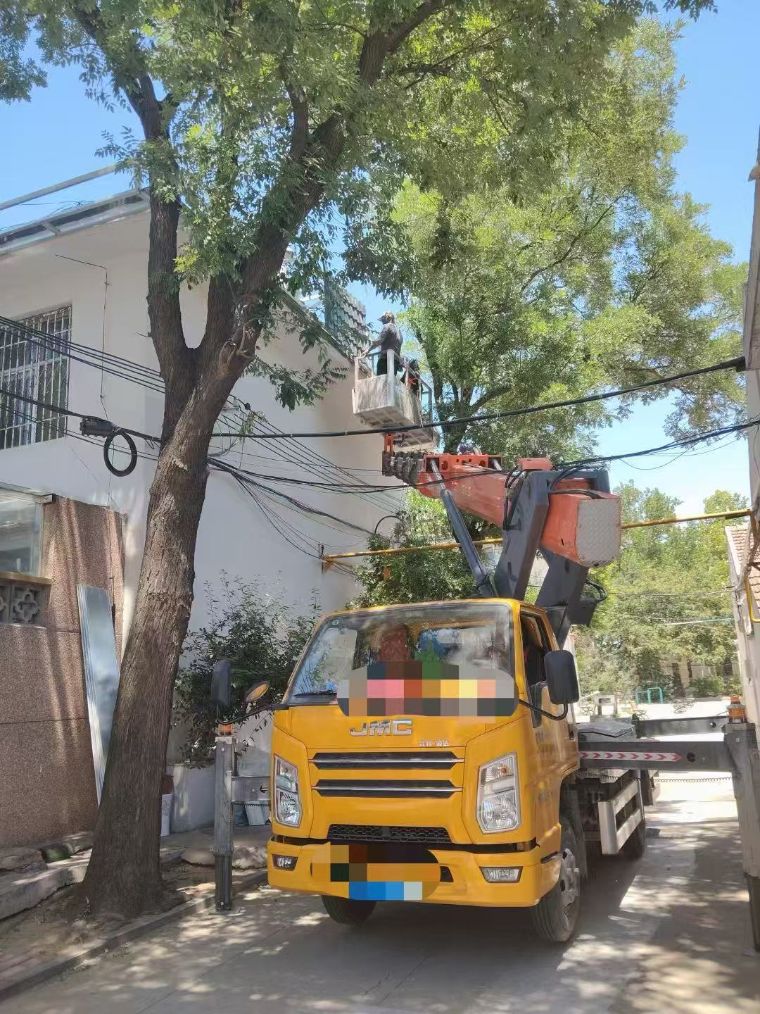 定边县高空作业车能吊装重物吗？最大承载多少公斤？